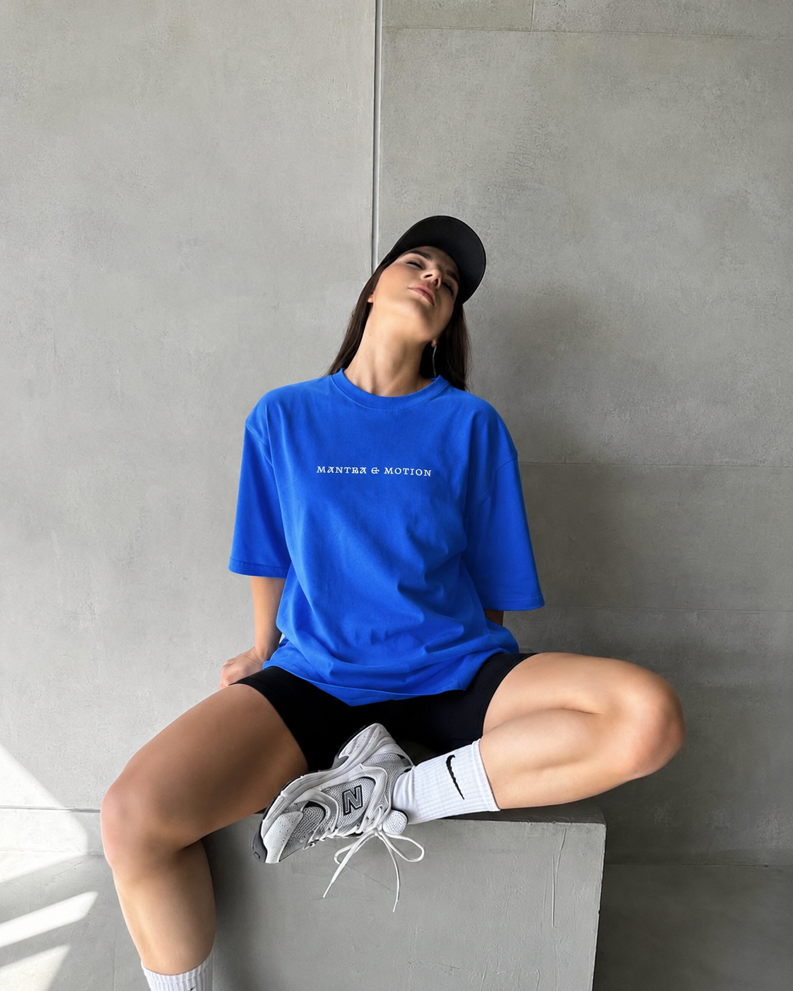 MOTION & MANTRA OVERSIZED T SHIRT